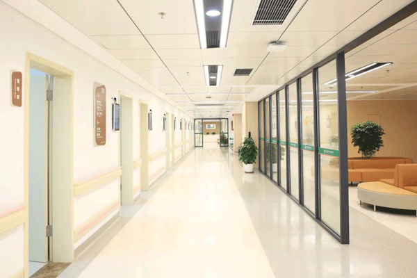试管婴儿那些事儿门诊客户接待走廊